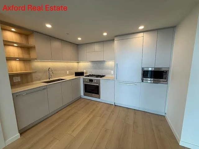 311 Alderson Ave #2602 photo 1