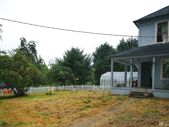 2nd image of 607 N Sylvia St