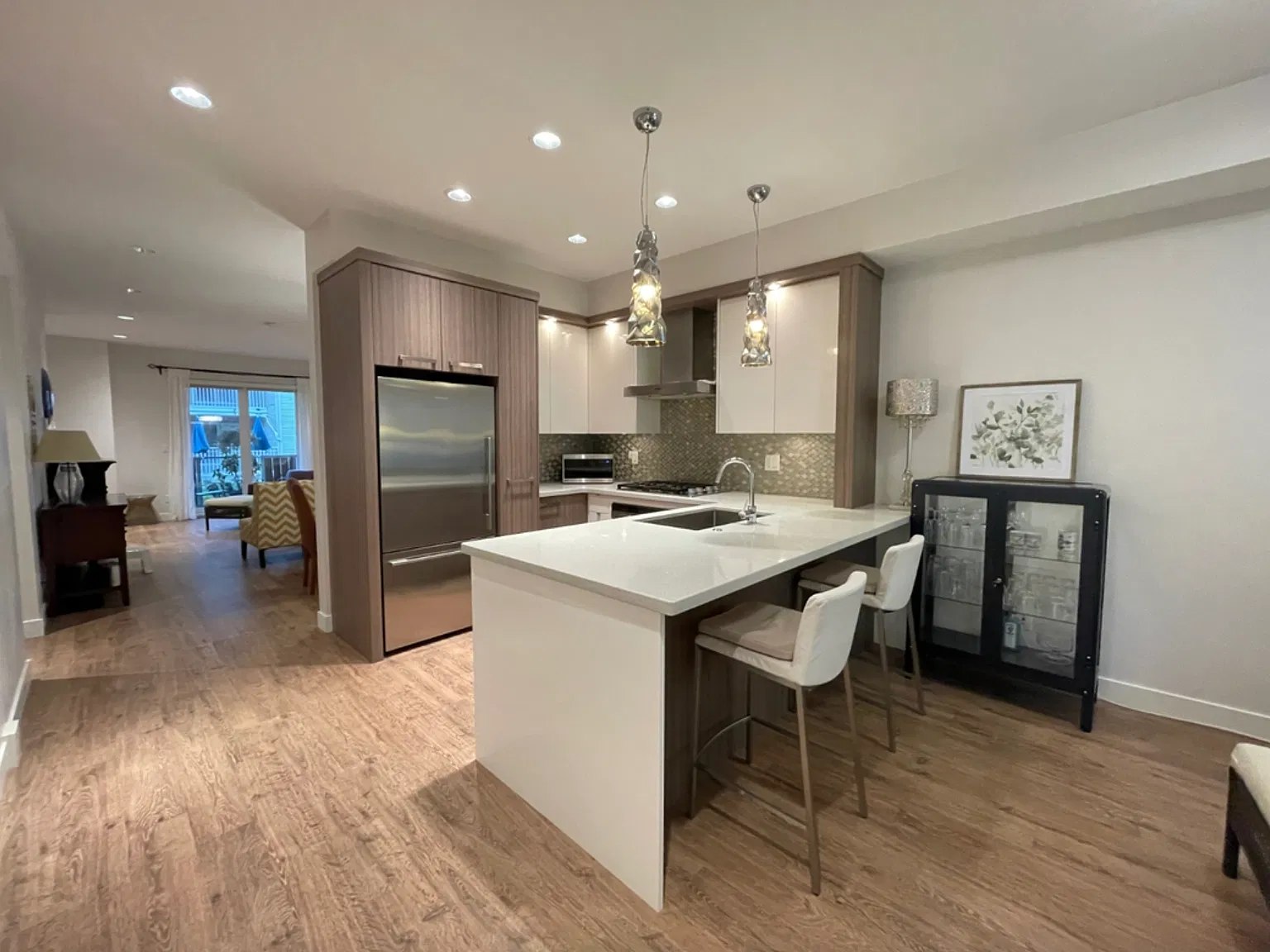 3 bed, 1504 sqft, $3,550 — Photo 1