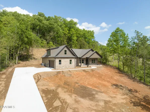 109 Litton Dr, Seymour, TN 37865