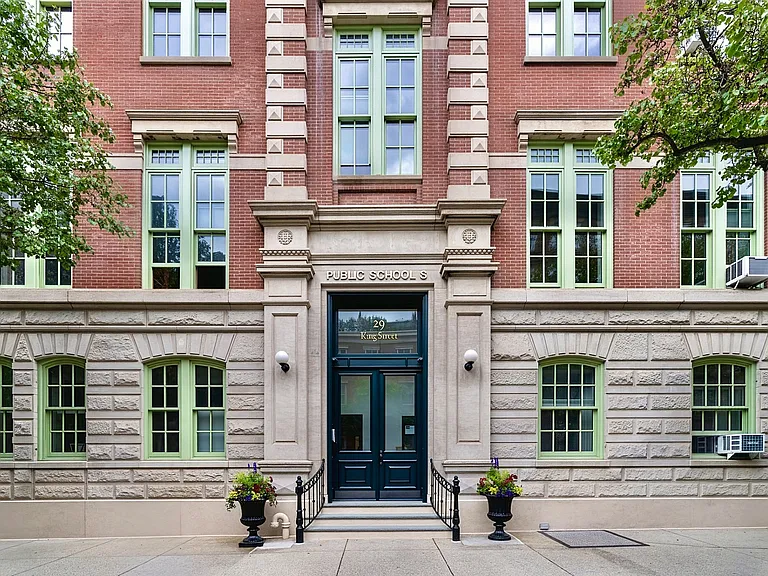 29 King St #3C — Photo 10