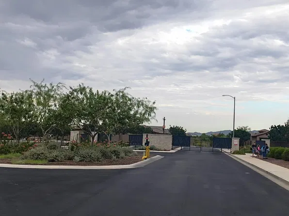 9410 W Meadowbrook Ave, Phoenix, AZ 85037