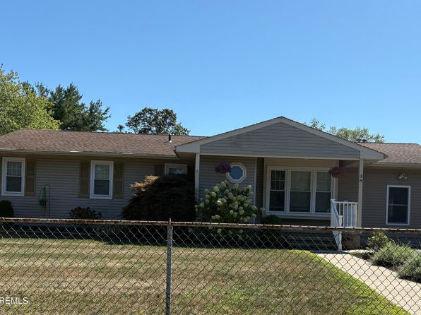 38 Edison St
