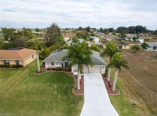 1813 NW 3rd Pl, Cape Coral, FL 33993