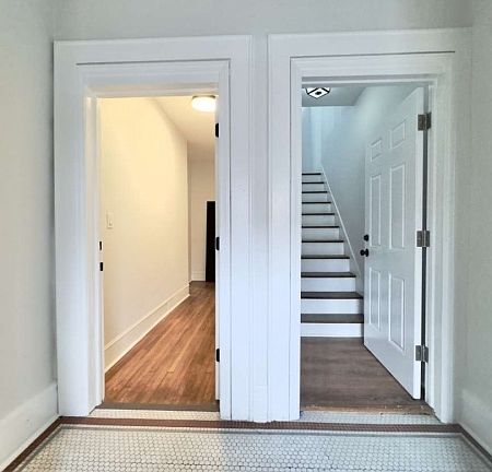 3rd image of 225 Tremont Ave Floor 1