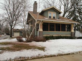 1116 Carrington St, Janesville, WI