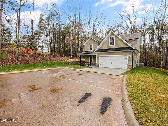 4th image of 1852 Green Meadows Ln