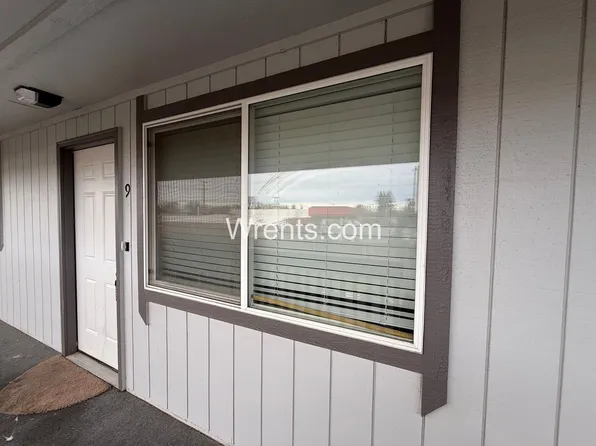 1428 S Lundstrom St, 1428 S Lundstrom St #9, Airway Heights, WA 99001