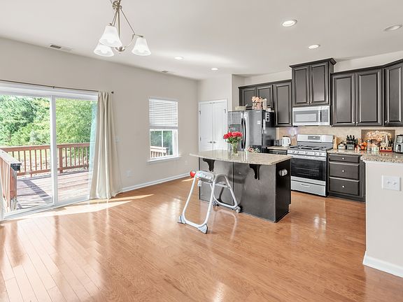 2nd image of 541 Pemberwich Pl