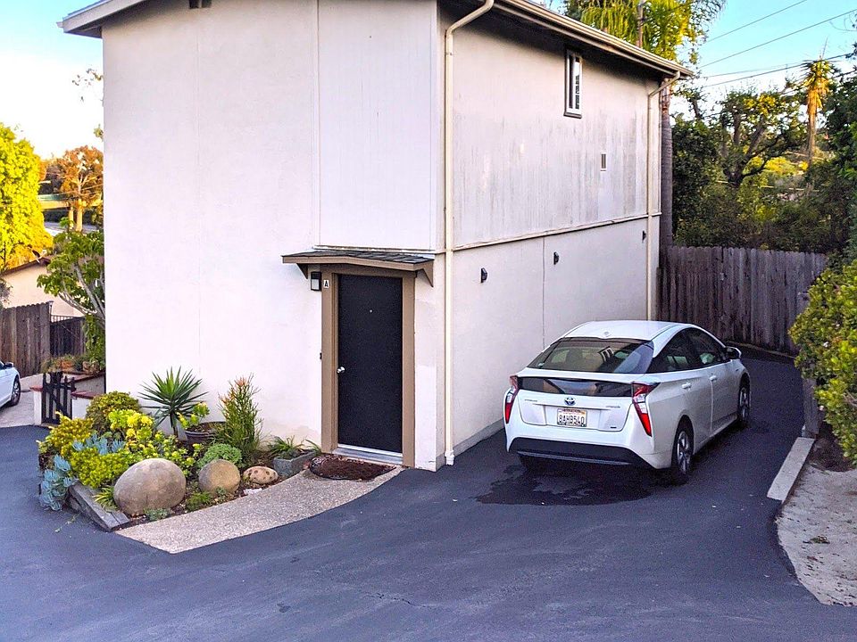 1st image of 10 Romaine Dr #A