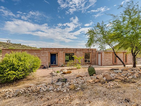 3rd image of 5514 N Paseo Ventoso