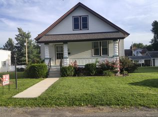 12 W Adams St, Millstadt, IL