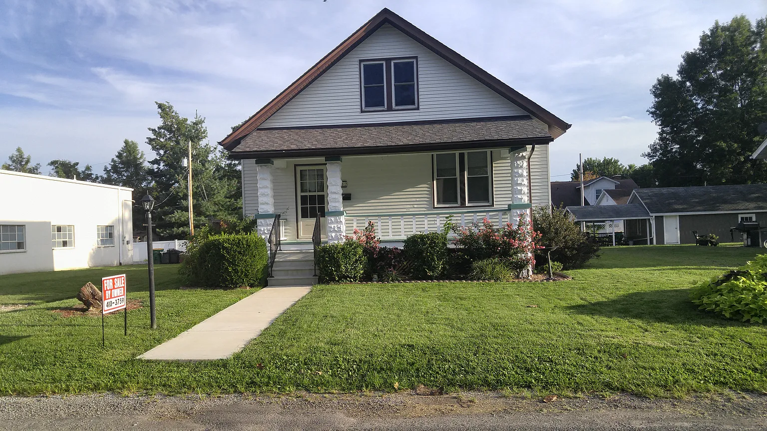 12 W Adams St photo 1