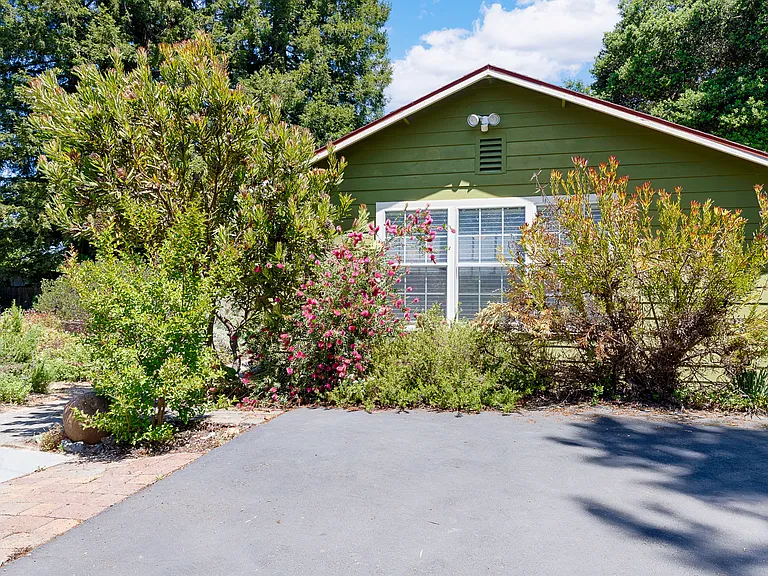 Ragle Rd — Photo 16