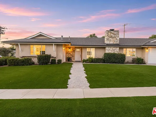 91 W Gainsborough Rd, Thousand Oaks, CA 91360