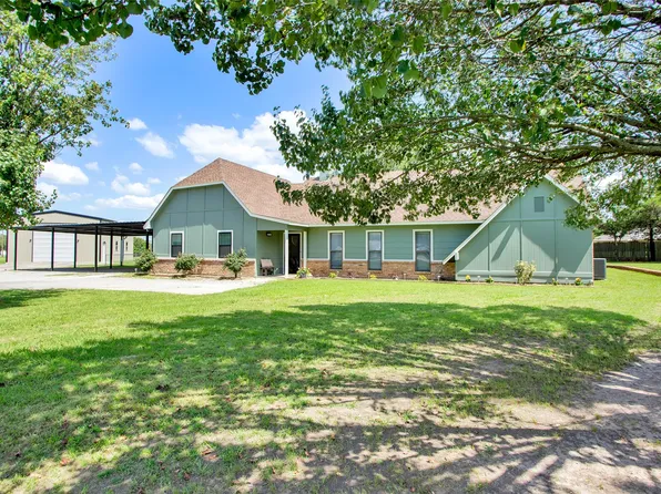 165 Meadowbrook Ct, Pottsboro, TX 75076