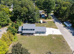939 S Mears Ave, Whitehall, MI 49461