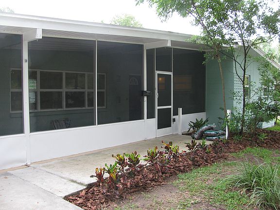 4th image of 3401 Carns Ave