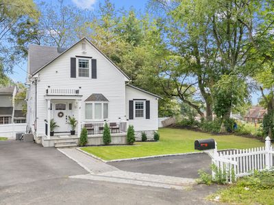 38 Pershing Avenue, Bridgeport, CT, 06606