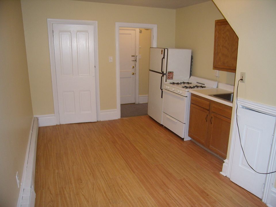 1st image of 1209 Gilpin Ave APT 04
