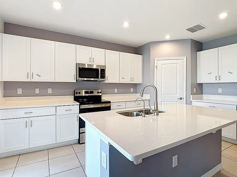 4291 Southern Vista Loop — Photo 11