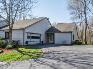 4 Twin Ponds Dr, Kingston, NY 12401
