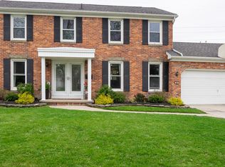 20 Carriage Hl E, Buffalo, NY 14221