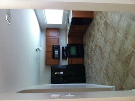 3rd image of 110 Birchwood Dr