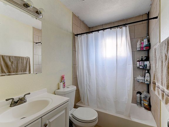 4th image of 325 Calle Don Marcos NE