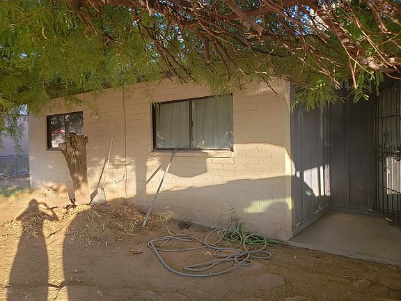 4th image of 8503 W Polk St