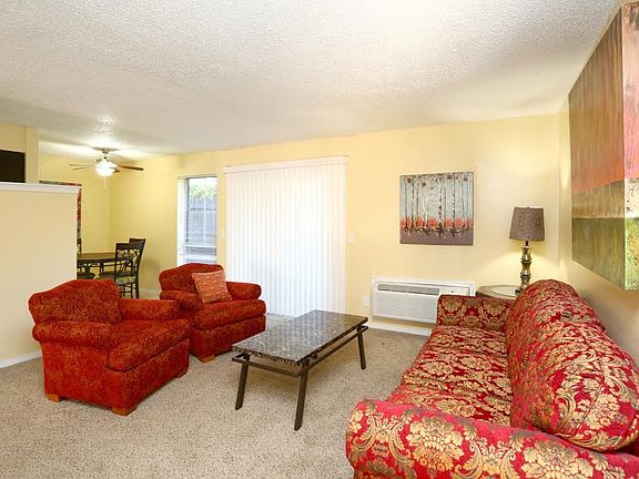 5th image of 4728 NW 23rd St APT 6