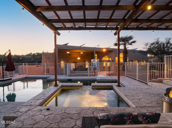 11166 N Poinsettia Dr, Tucson, AZ 85737