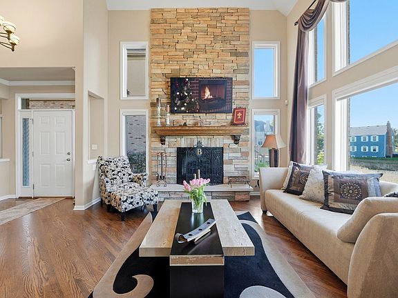 5th image of 1406 W Rue Paris Pl