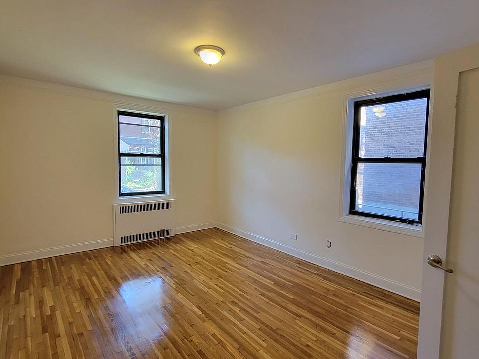 1st image of 3619 167th St #J1