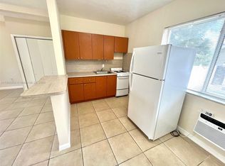 690 NE 85th St #4D, Miami, FL 33138