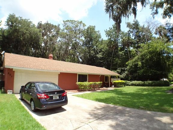 3rd image of 501 Cherrywood Dr