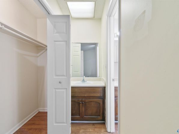 huntsville-alabama-190762264 picture