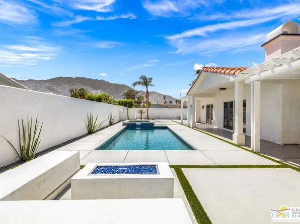 2105 E Francis Dr, Palm Springs, CA 92262