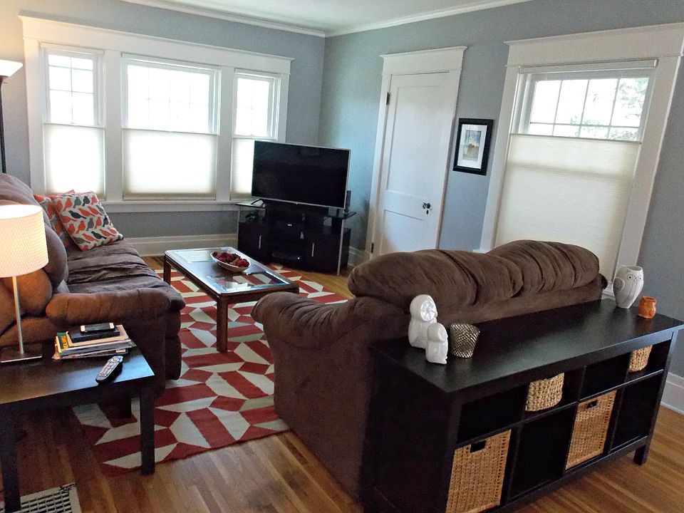 1st image of 22 Hillview Pl