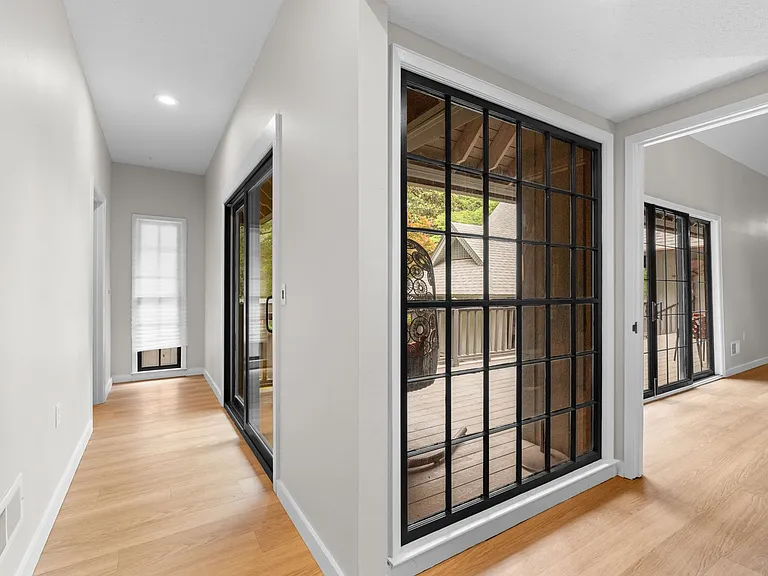 211 Wendwood Dr — Photo 19