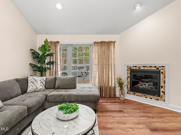 4th image of 210 Stewart Point Road