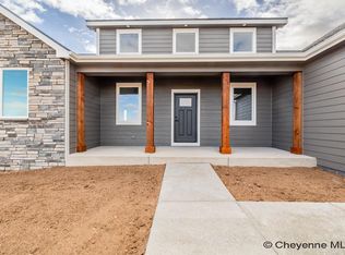 2207 Three Dots Trl, Cheyenne, WY 82009