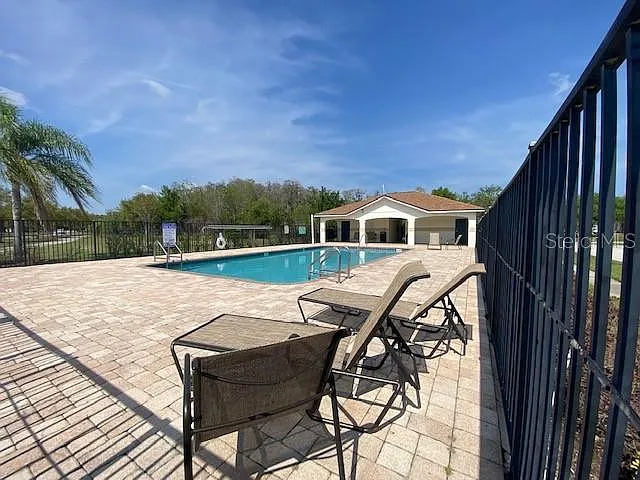 2631 Eagle Meadow Ln — Photo 32