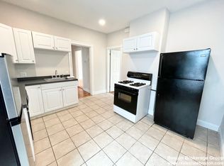 276 E Cottage St Floor 3, Dorchester, MA 02125