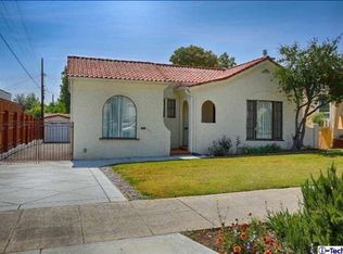 411 S Bel Aire Dr, Burbank, CA 91501