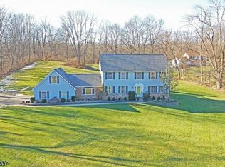 36 Church Rd, Newton, NJ 07860