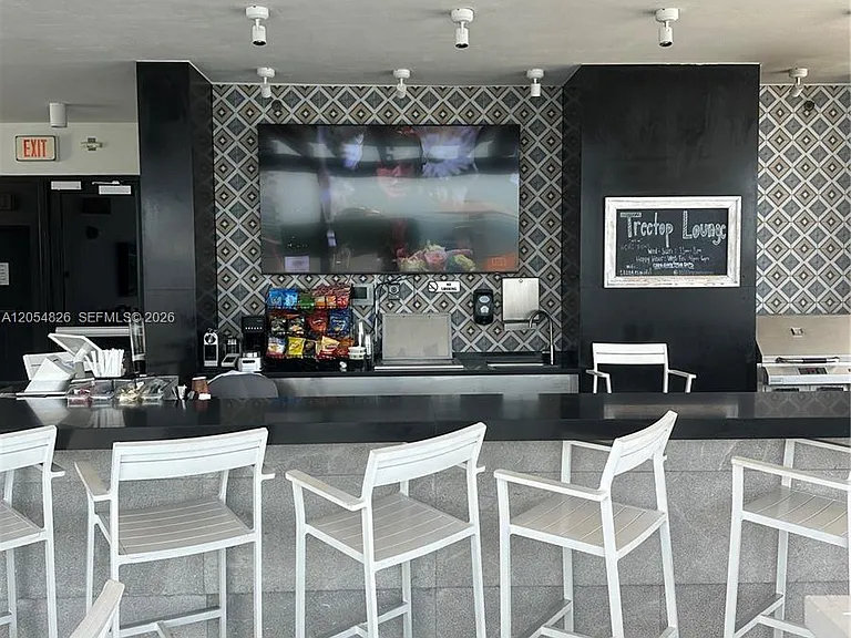 1010 Brickell Ave #2707 — Photo 8
