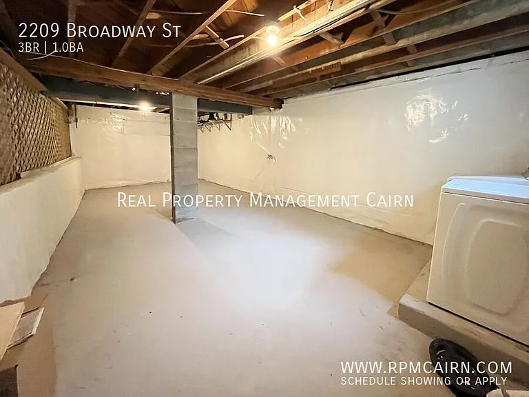 2209 Broadway St — Photo 18