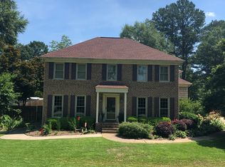 225 Country Club Dr, Leeds, AL 35094