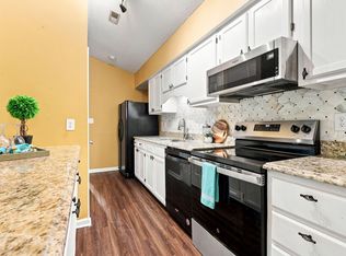 1300 Park Glen Dr APT 302, Raleigh, NC 27610